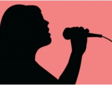 Ελληνίδα τραγουδίστρια χώρισε μετά από 22 χρόνια γάμου: «Την πιο δύσκολη φάση της ζωής μου την περνάω τώρα» (φωτο)